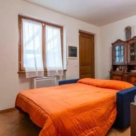 Sun House And Pool Viareggio Apartment